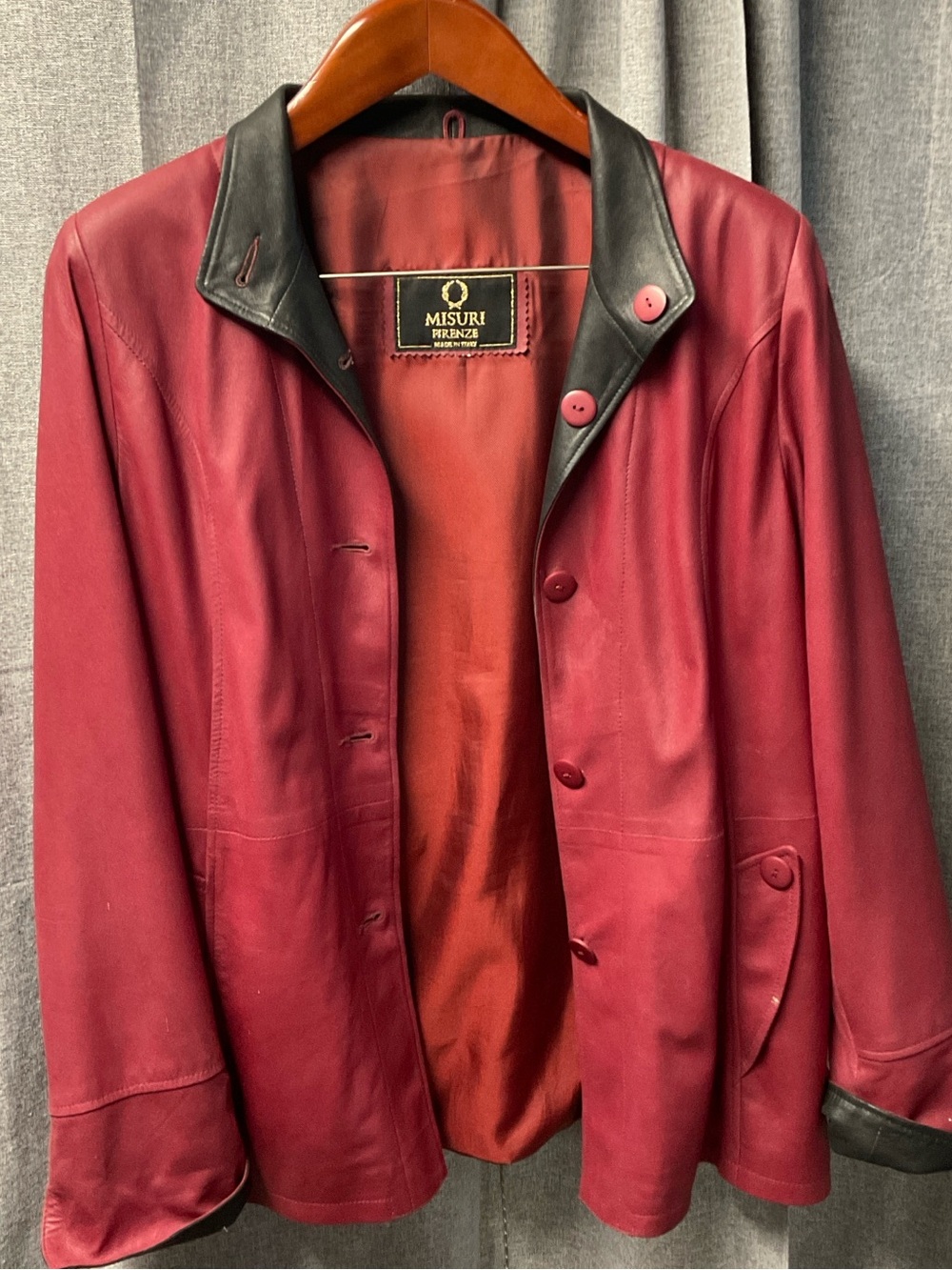 Misuri Italy leather women’s soft red Leather Jacket Black Collar and cuffs